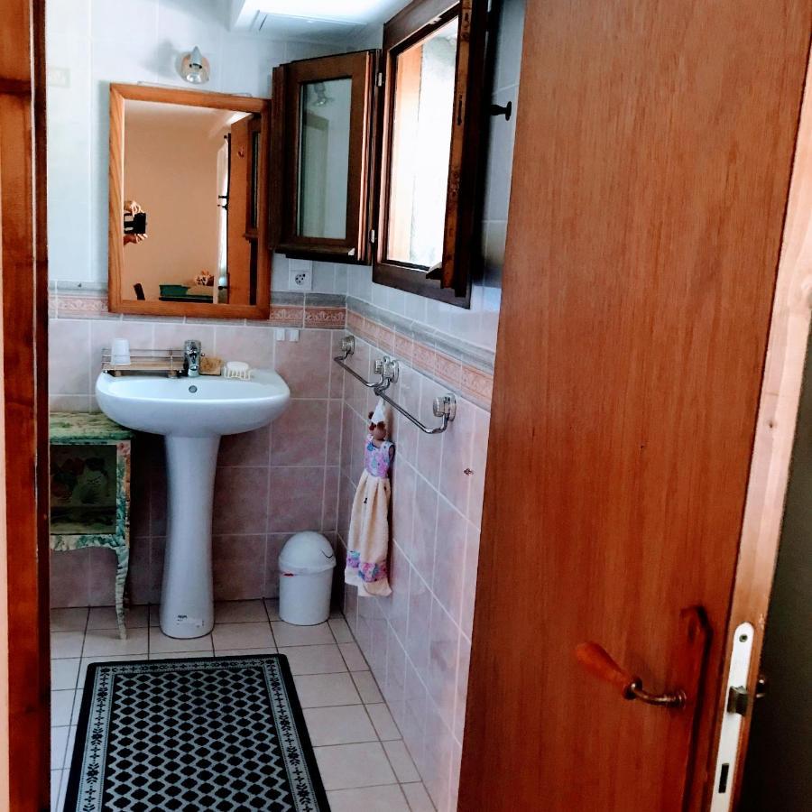 קוויאן Chambre Et Salle De Bain Prive S'Ouvrant Sur Terrasse, Jardin Et Cuisine D'Ete מראה חיצוני תמונה